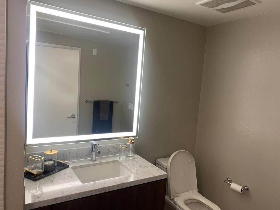 Relax On Wilshire With A View Apartment Лос Анджелис Екстериор снимка