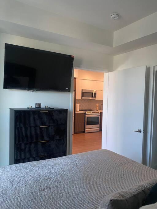 Relax On Wilshire With A View Apartment Лос Анджелис Екстериор снимка
